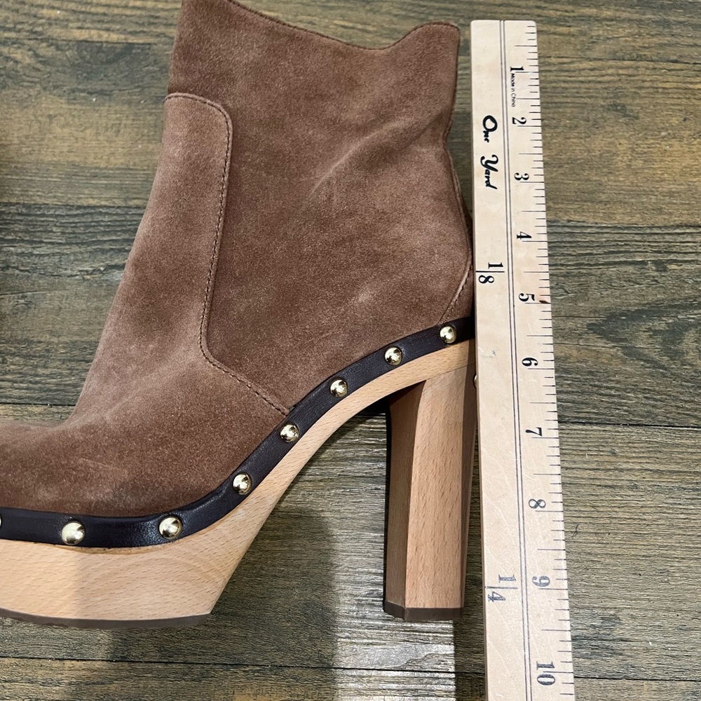 MICHAEL Michael Kors Brown Suede Studded‎ Platforn Ankle Boots Sz. 8 - Picture 9 of 9